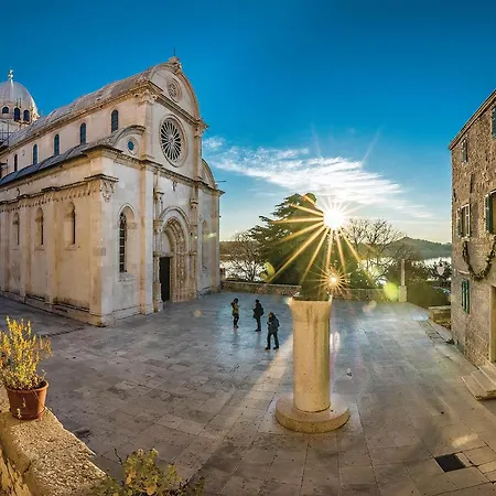 Gorgeous In Dubrava Kod Sibenika Σπίτι διακοπών *